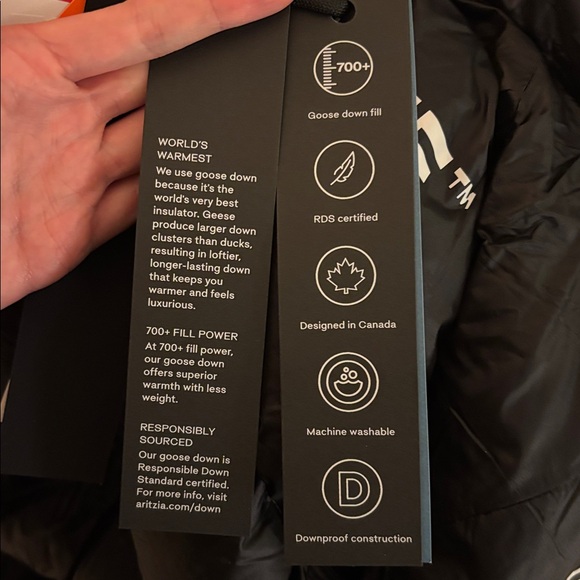 Aritzia Super Shorty Silver SuperPuff Jacket XS - Picture 5 of 7